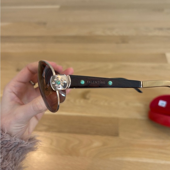 Vintage Valentino Sunglasses. With original case - Picture 3 of 5